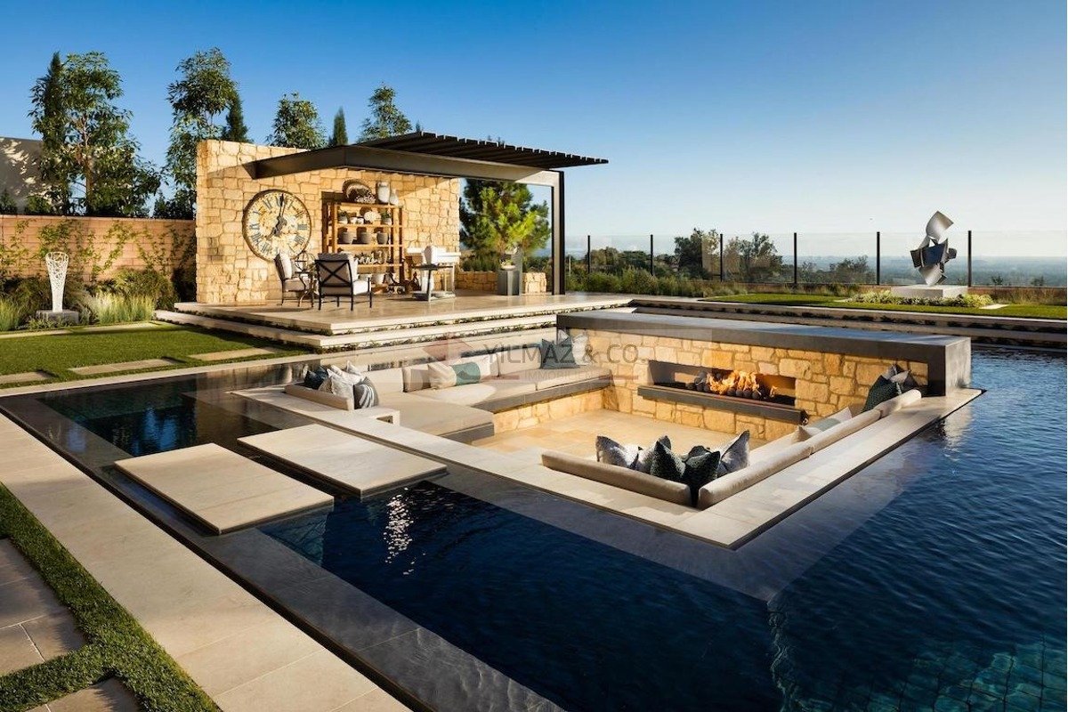 Fertigstellung 2025 Penthousewohnung in Kyrenia Tatlisu zu verkaufen