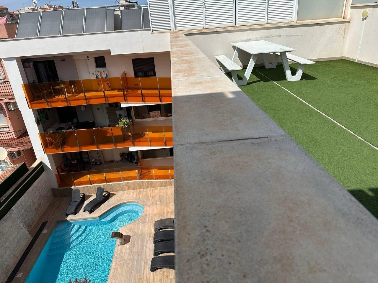  Excellent option of an apartment in the Alegria 1 complex. An apartment with two spacious bedrooms, a large internal terrace, a balcony and two bathr