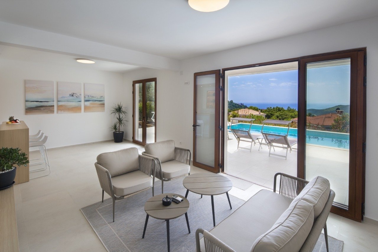 ‍‍This villa is located in Budva, 2km away from the city center. Tivat airport is 20km away and Podgorica airport is 58km away from the villa. The ...