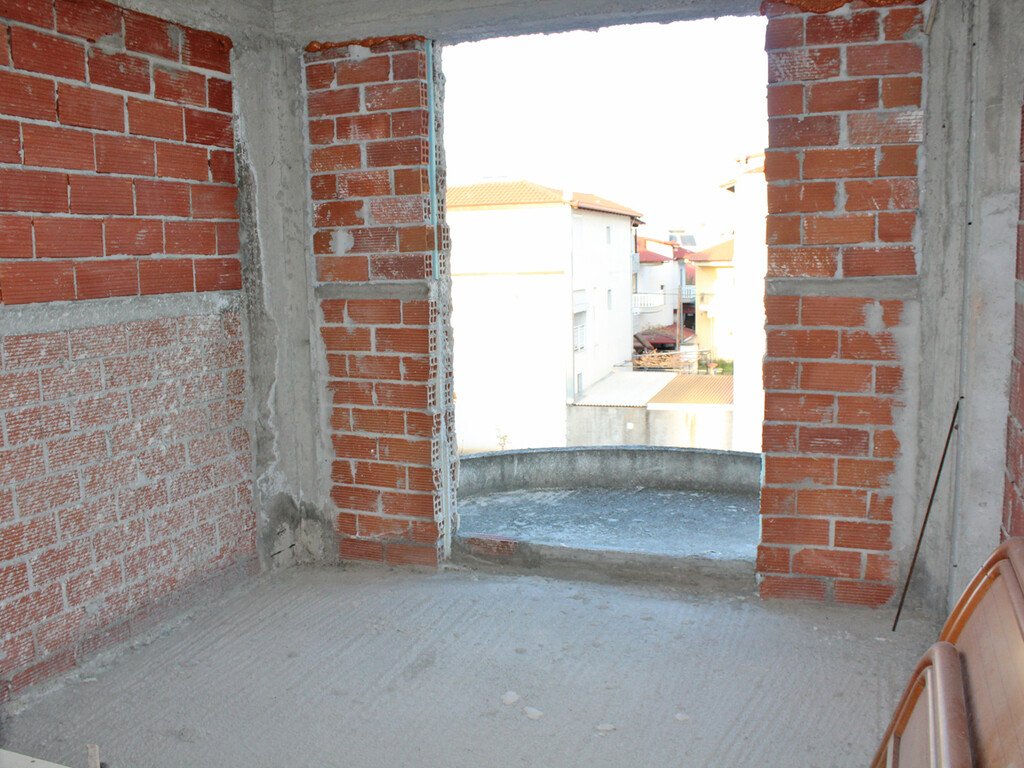 Verkauf Einfamilienhaus 242 m² an der Olympischen-Riviera