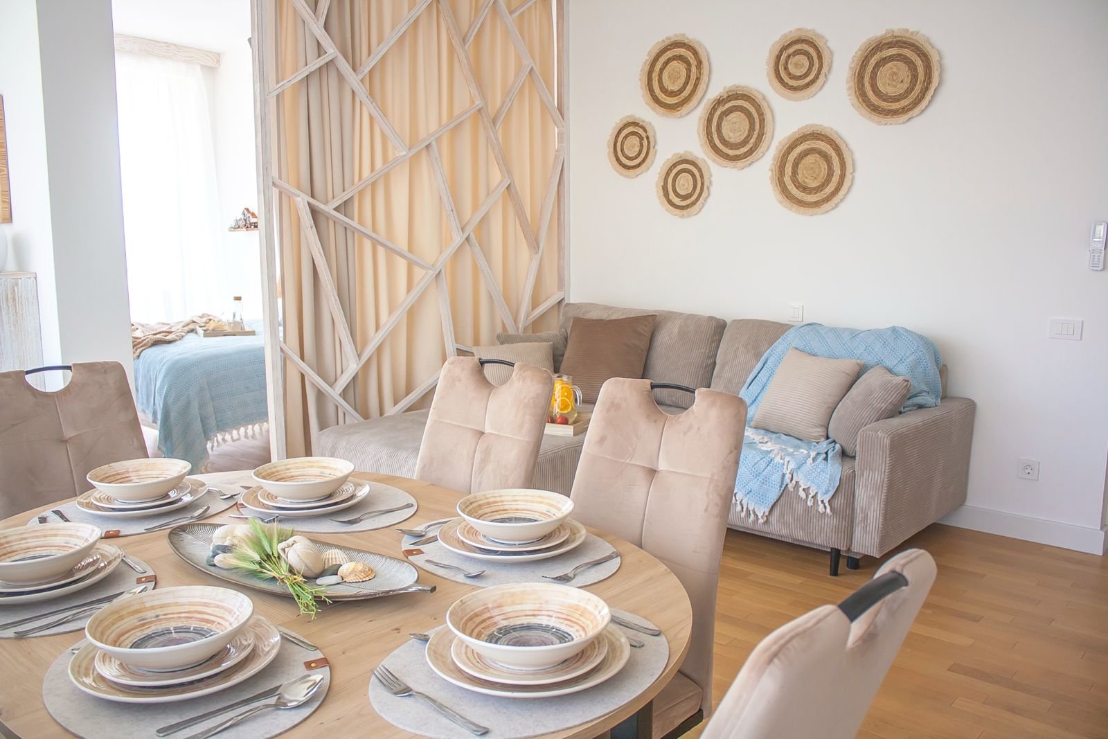 ‍LOCATIONThis apartment is located in Budva municipality, 3km away from the Budva Center. The sea and the beach are 300m away from the apartment. T...