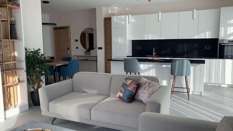 Kotor: Would you like to invest in Europe in a very safe and beautiful country with reasonable amount and have a high income?

This Penthouse is located in l 
