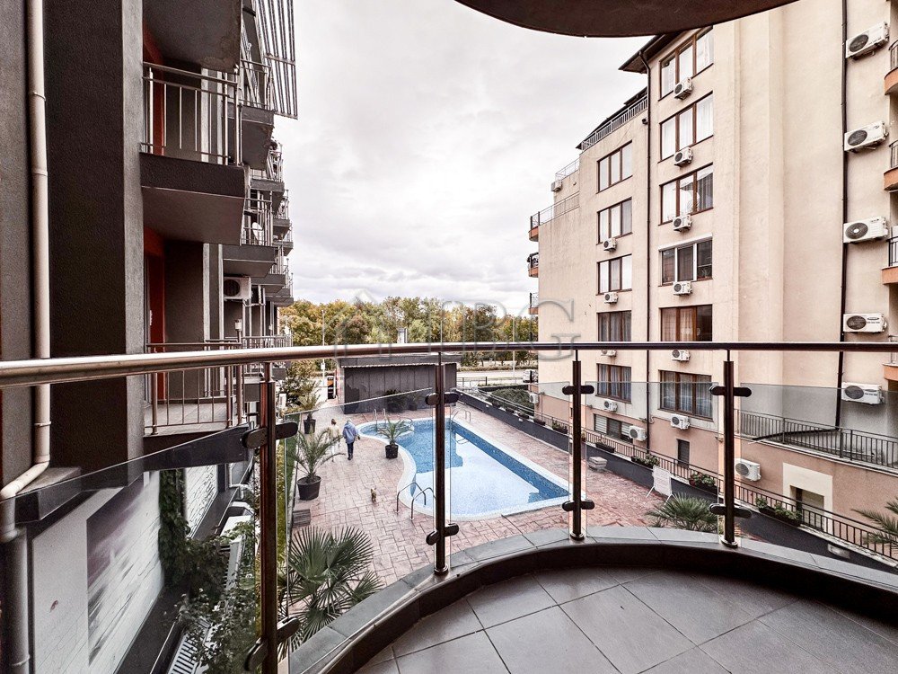 2-Bedroom Apartment with Pool View and 3 Balconies in Cacao Residence, Sunny Beach<br><br>Total area: 110.58 sq.m (net area 95.97 sq.m + terraces 14.6