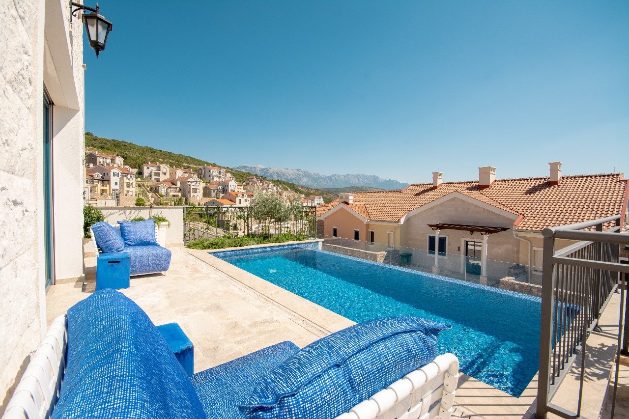 ‍

LOCATION

Welcome to Luštica Bay, Montenegro—a magical destination that invites you to discover, explore, and connect with the breathtaking beauty 