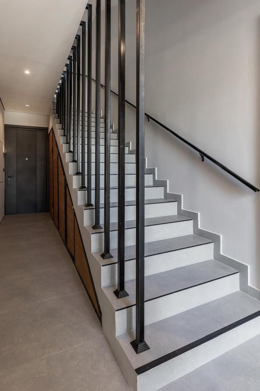 ‍‍LOCATIONThis apartment is located in Kotor Municipality, 16km away from Kotor Center and 6km from Budva Center. The sea and the beach are 9km awa...