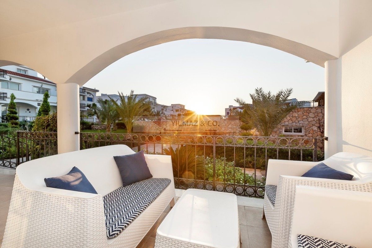 Esentepe Kyrenia: Neubau-Penthousewohnung in Esentepe Kyrenia direkt Meerblick zu verkaufen 