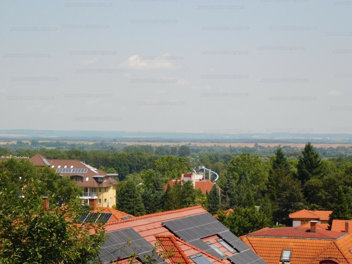 in ZALAKAROS, the best SPA town of Europe, big house of 5 separate apartments