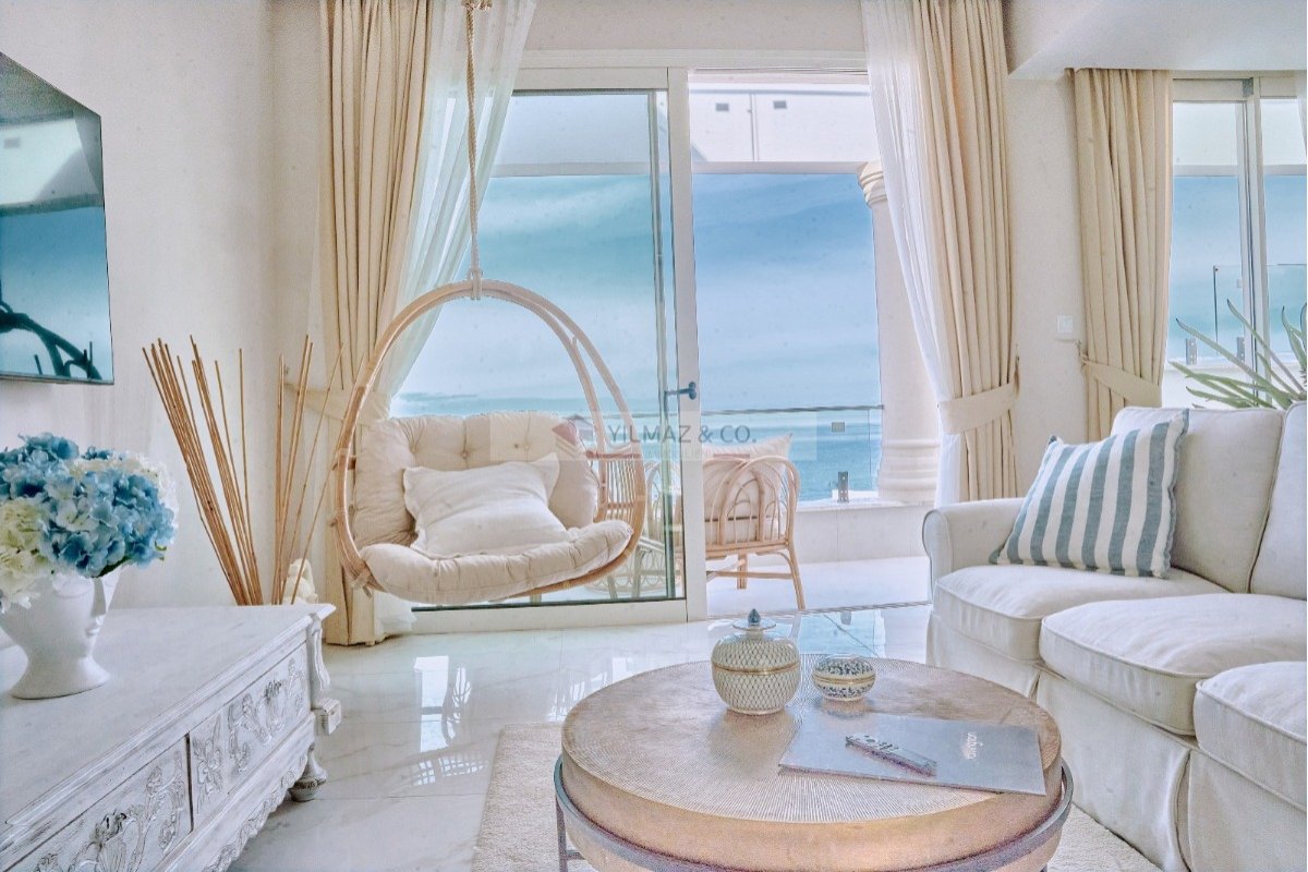 Bahceli: Luxus-Penthousewohnung in Bahceli zu vermieten 