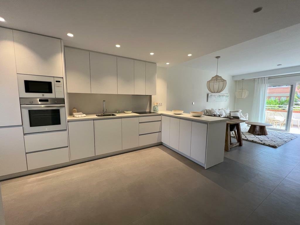 By purchasing real estate in Spain you acquire the resident status there.Our company provides legal and financial support during your purchase and sal