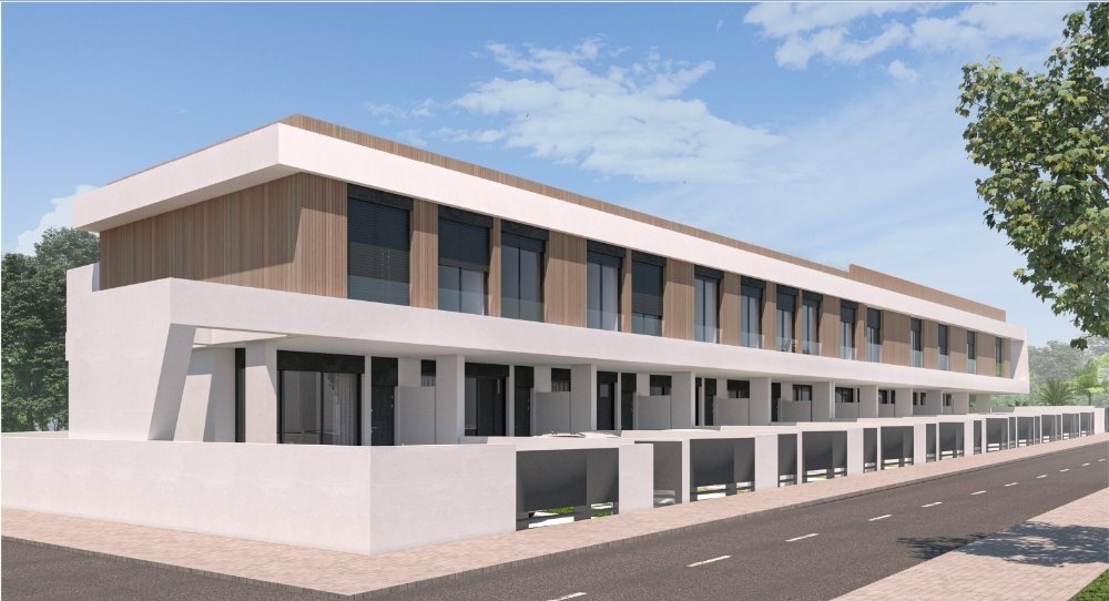 Pilar de la Horadada : Introducing a two-story townhouse in the area of Pilar de la Horadada. Pilar de la Horadada is a quiet Spanish town located on the Mediterranean coast 