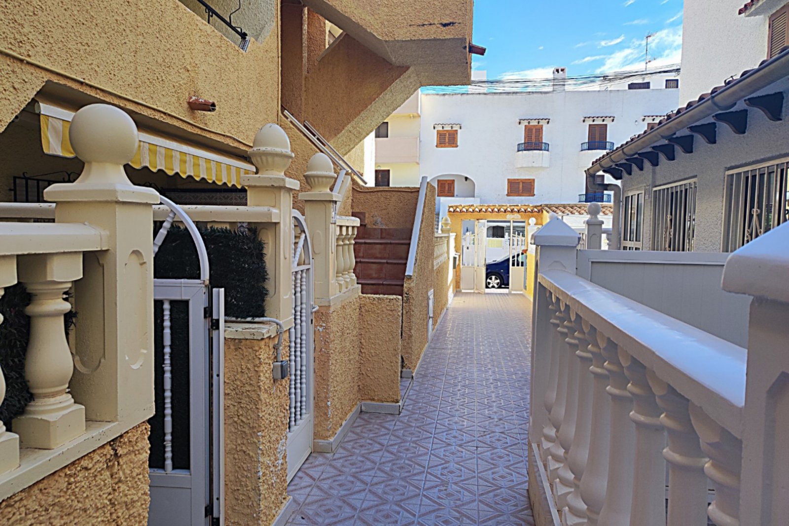 Torrevieja: We present two separate and independent apartments. Just 50 meters from La Mata beach.Torrevieja is a popular Spanish resort town and municipality in  