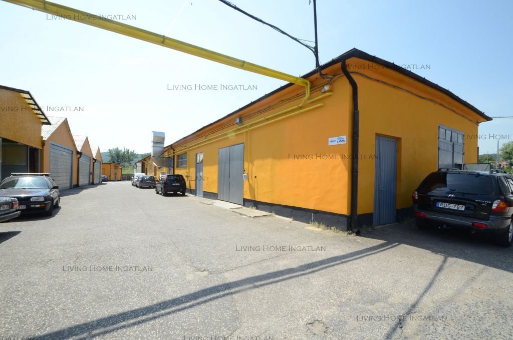 <p>Solymár iparterületén 141&nbsp;m2-es, fűthető műhely/raktárhelyiség kiadó. Igény szerint 400 m2 őrzött udvar terület, akár raktározásra is bérbe ve