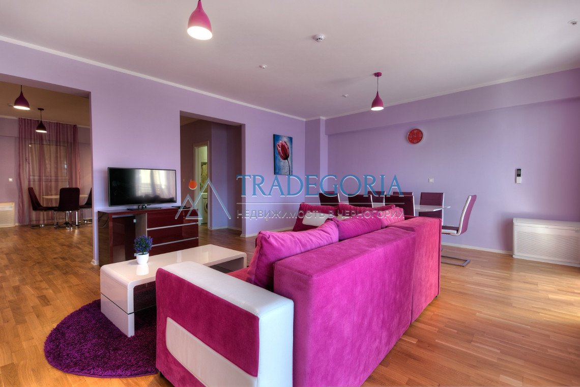 <h2>description</h2><div>Premium class duplex apartment with panoramic sea view, Budva. Apart-hotel in the main tourist location of Montenegro, 5 minu