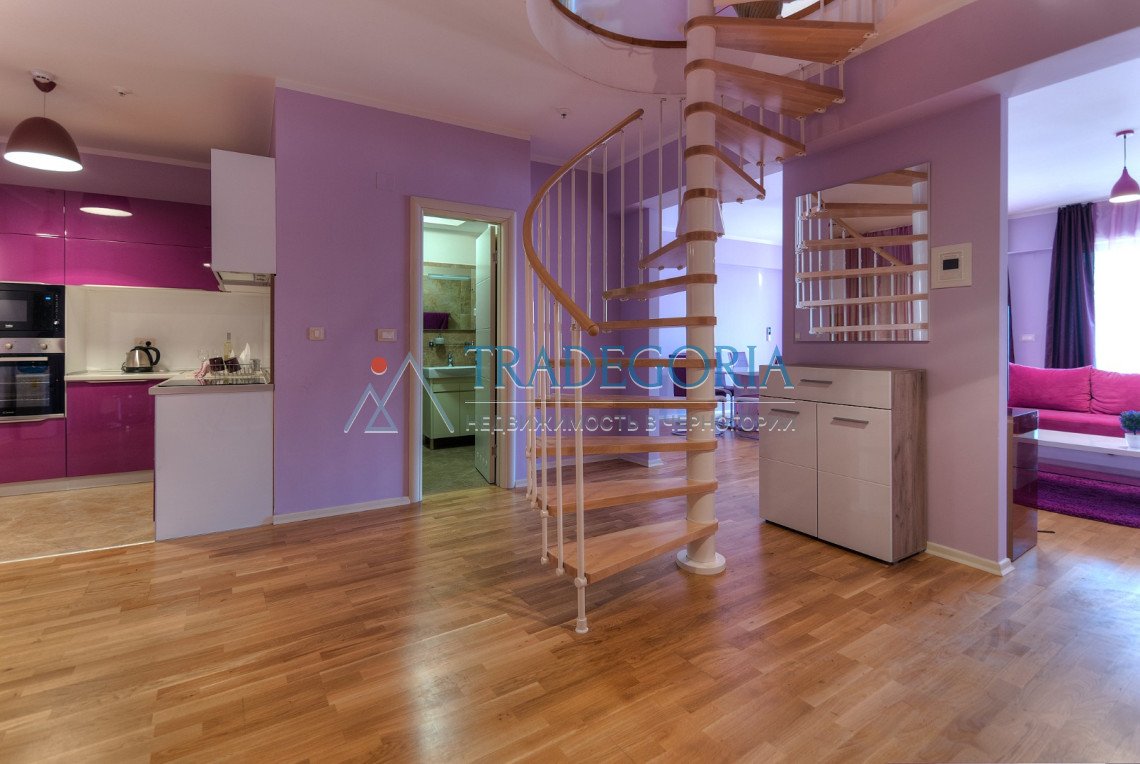 <h2>description</h2><div>Premium class duplex apartment with panoramic sea view, Budva. Apart-hotel in the main tourist location of Montenegro, 5 minu