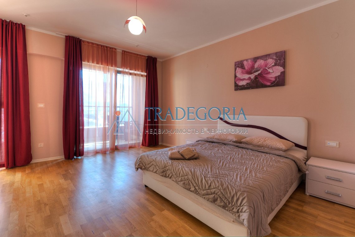 <h2>description</h2><div>Premium class duplex apartment with panoramic sea view, Budva. Apart-hotel in the main tourist location of Montenegro, 5 minu