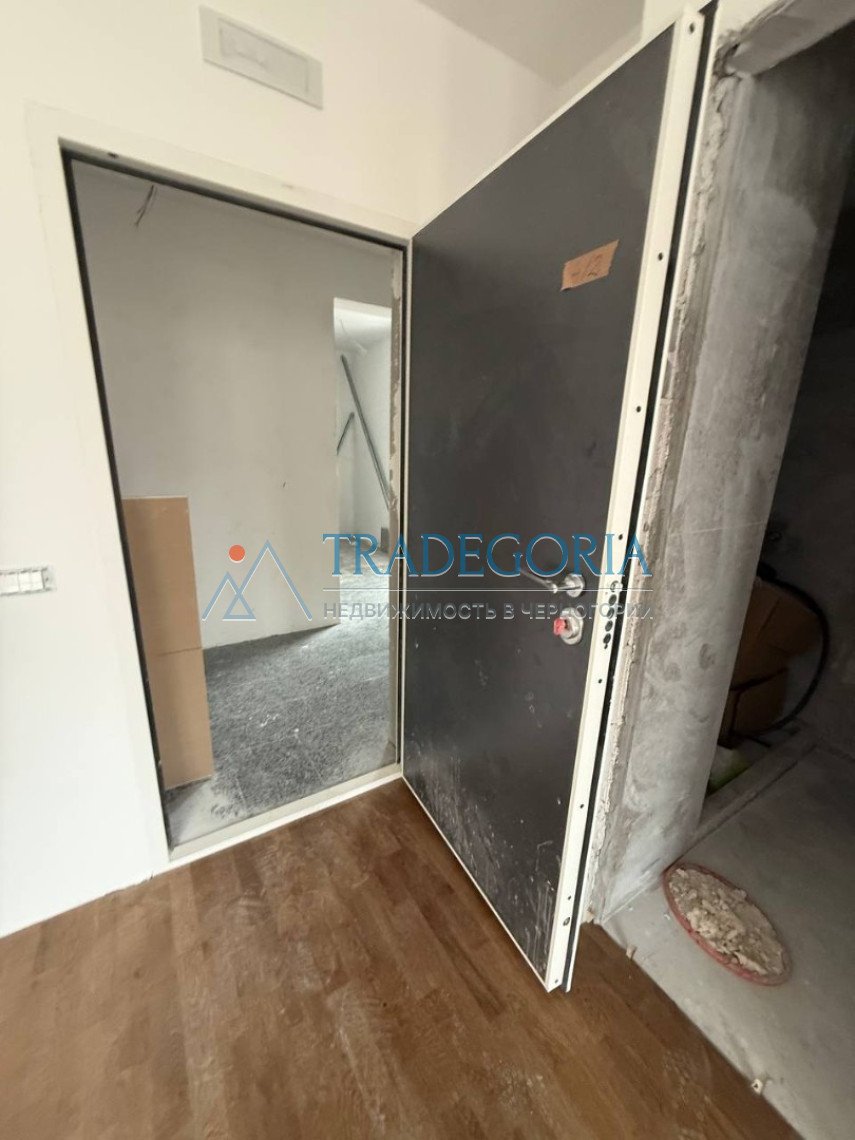 <h2>description</h2><p>Studio for sale in a new building in the city of Bar, Ilyino district! ?</p><p> ✨ Modern housing in a promising area by the sea