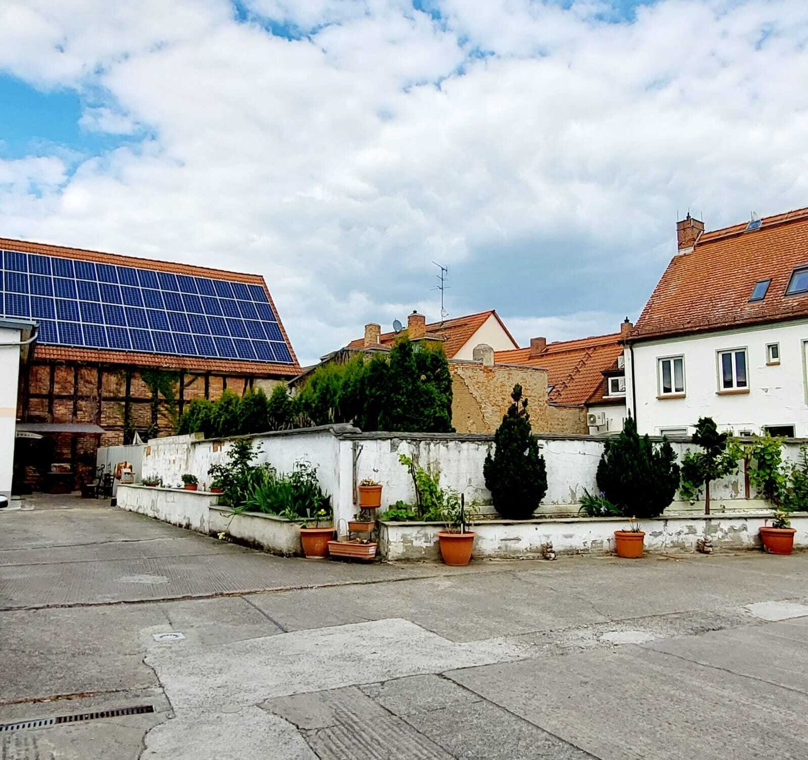 Erfolgreich geführte Gastronomie-Immobilie in Top-Lage am Rathausplatz von Barby