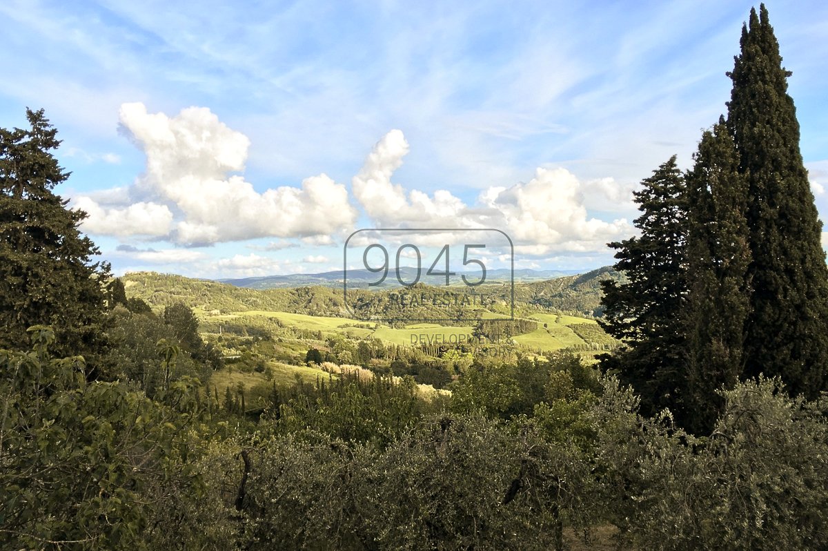Pisa: Anwesen aus dem 14. Jh. mit atemberaubender Aussicht und Pool auf den Pisaner Hügeln - Toskana 