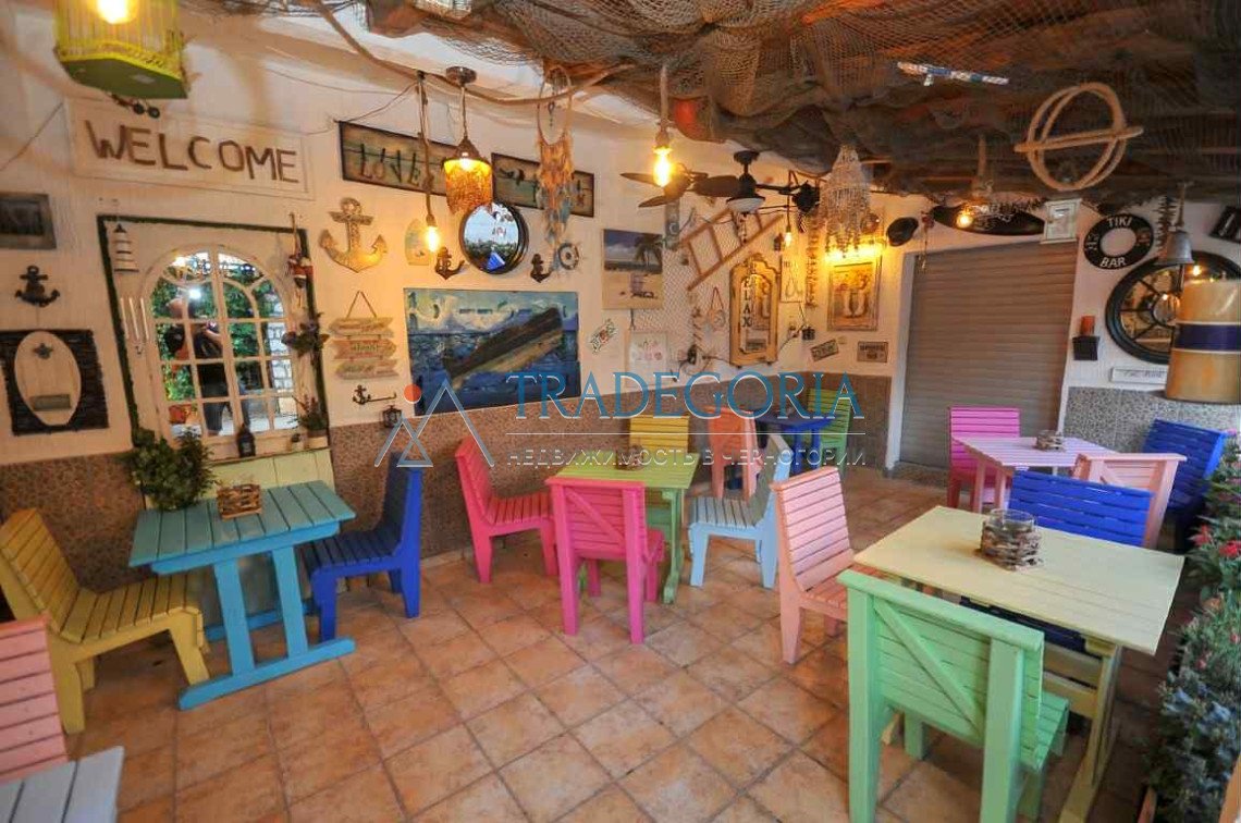 <h2>description</h2><div>Mini-hotel with a restaurant in one of the most touristic places in Montenegro, Dobra Vody.</div><div> House area - 600 m2</d