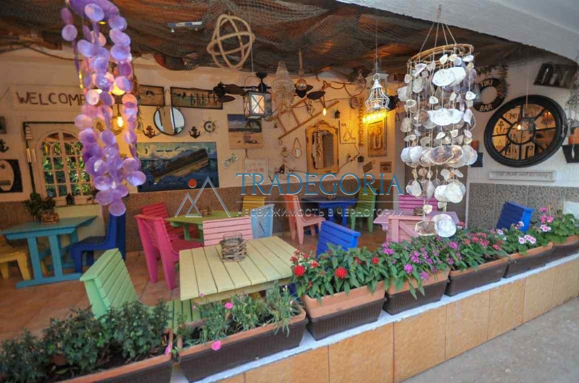 <h2>description</h2><div>Mini-hotel with a restaurant in one of the most touristic places in Montenegro, Dobra Vody.</div><div> House area - 600 m2</d