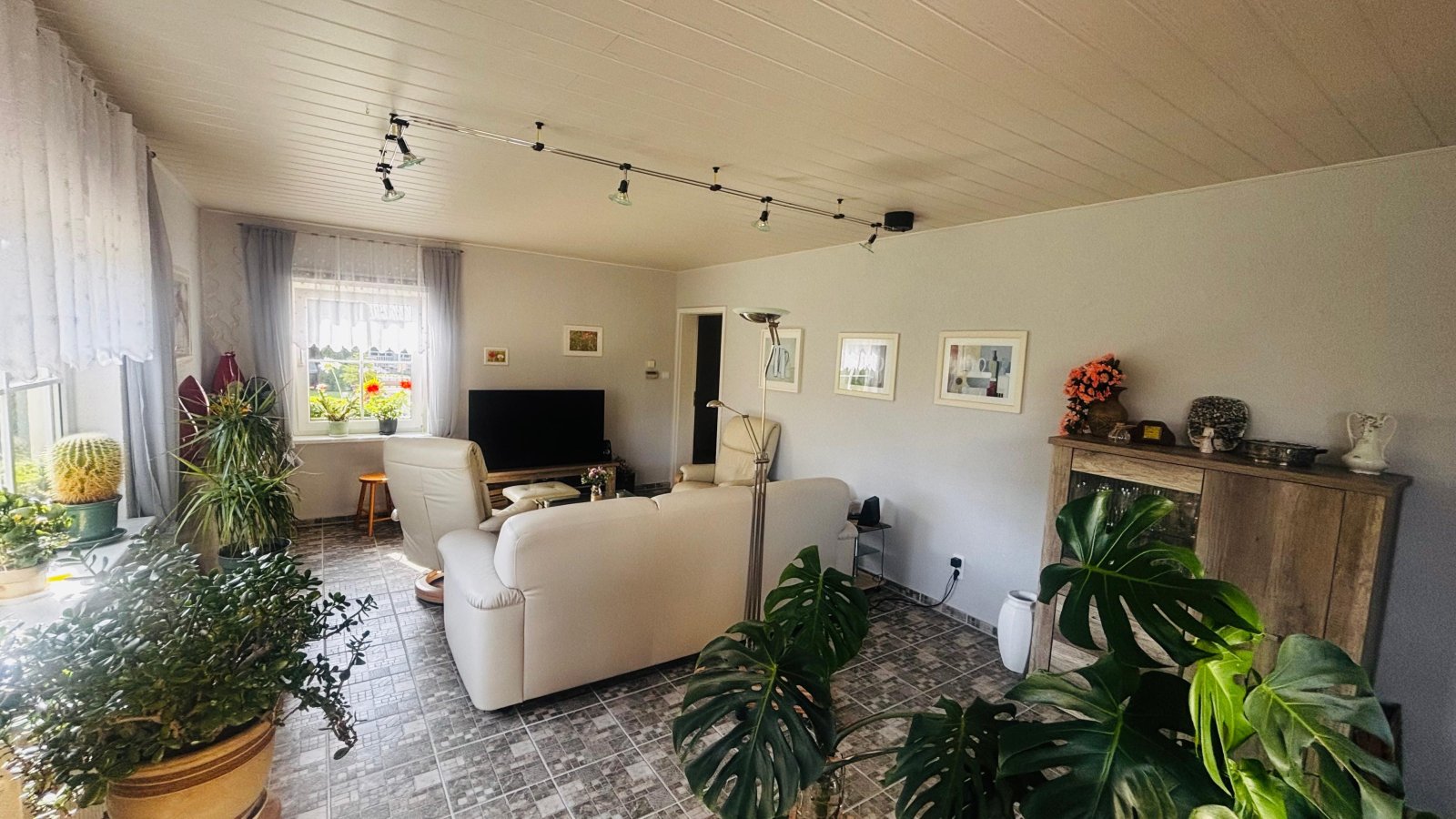 Investieren Sie in eine DHH in Leipzig-Meusdorf !