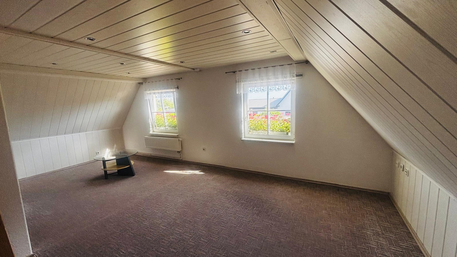 Investieren Sie in eine DHH in Leipzig-Meusdorf !