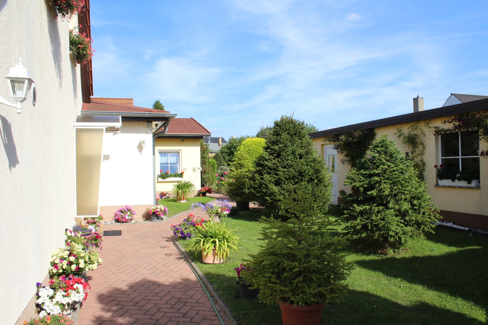 Investieren Sie in eine DHH in Leipzig-Meusdorf !