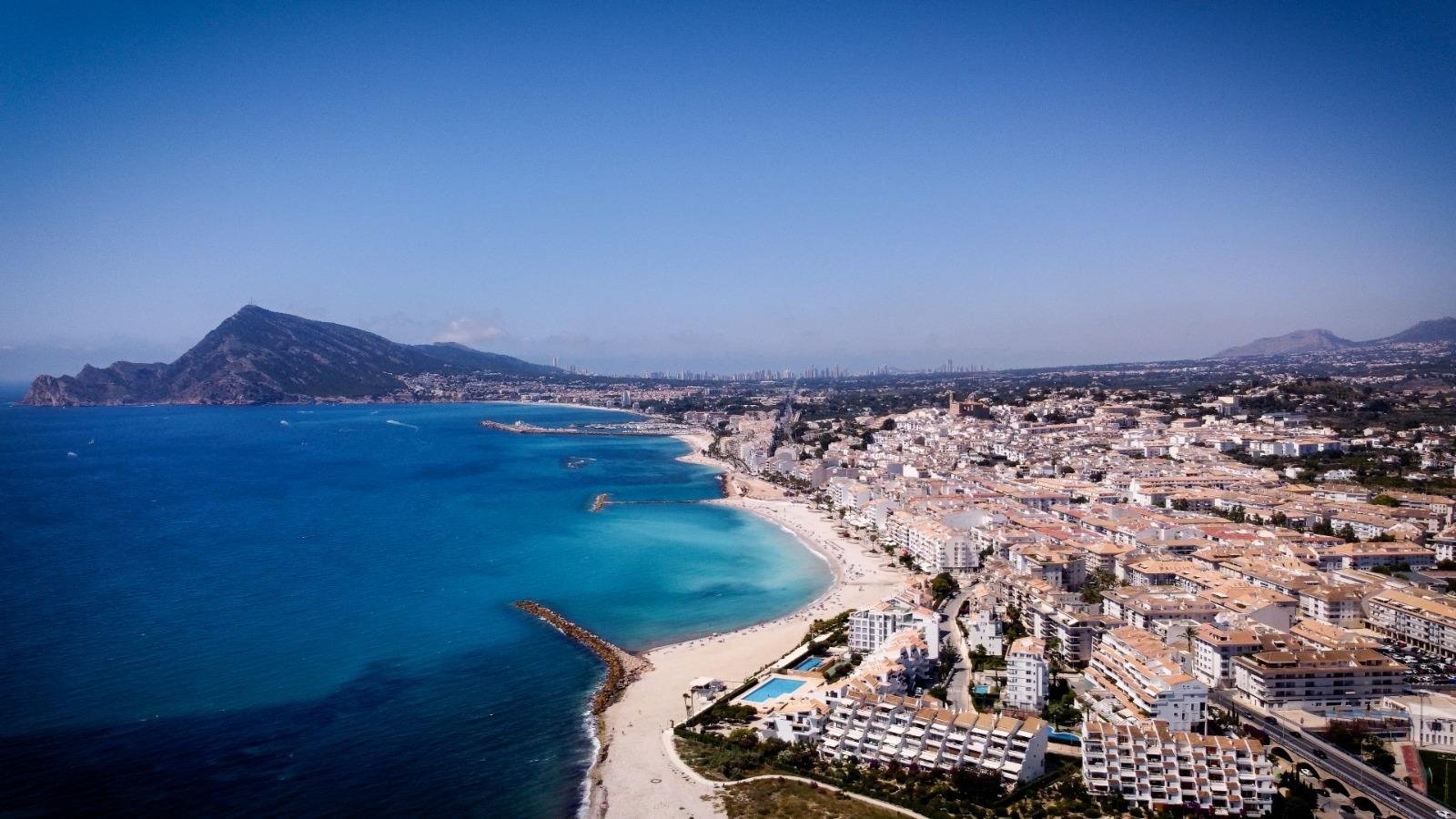  Welcome to Residencial WOW, an exclusive complex designed to provide maximum comfort and quality of life. Here, you’ll enjoy spacious and bright area