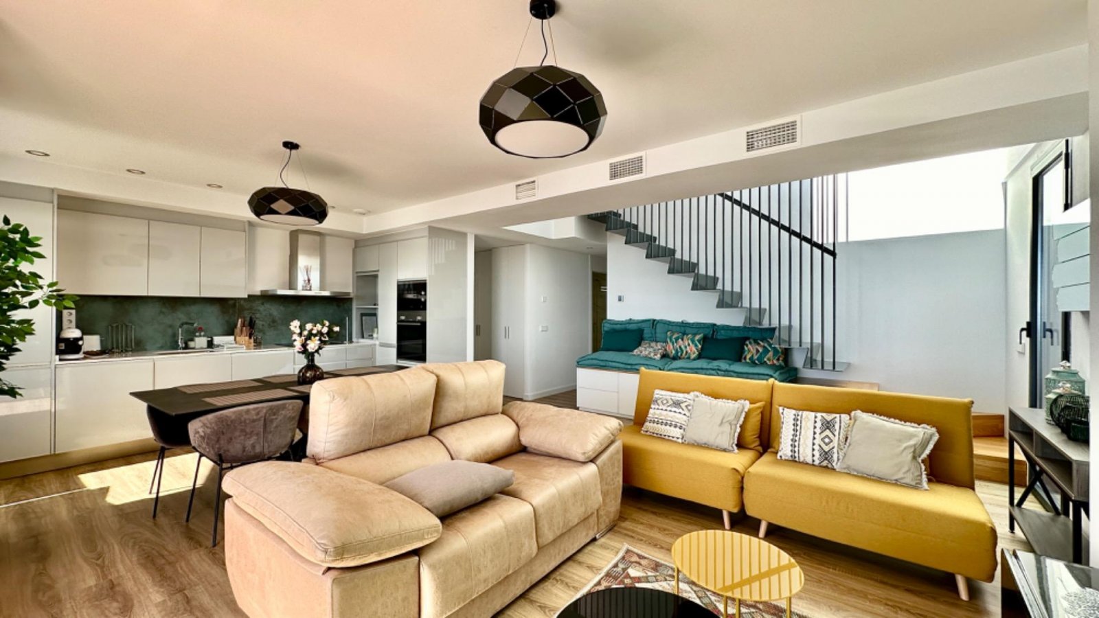 villajoyosa:  Duplex Penthouse in Villajoyosa with the best sea views in a prestigious residential complex.  Duplex Penthouse in Villajoyosa with the best sea view 