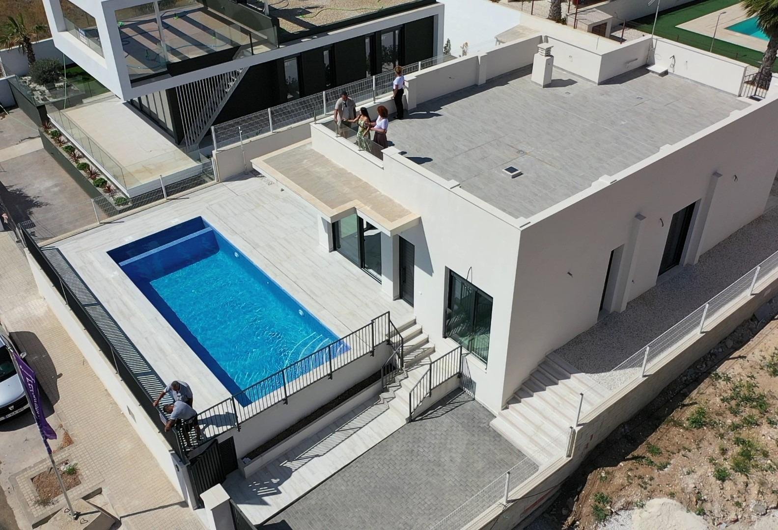 polop:  Independent villas with fully customizable pool4 different models, from 100 m² to 150 m², distributed over 1 or 2 floors, 3 bedrooms, 2 bathrooms, li 