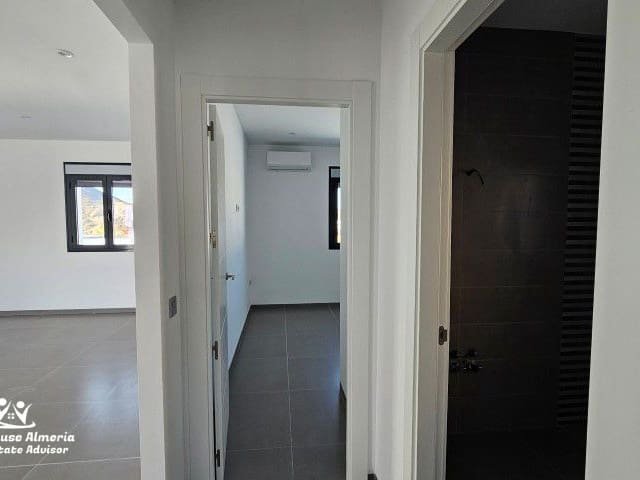 Ihr Traumhaus, ganz nach Ihren Wünschen gebaut

Eine atemberaubende neue Villa mit Bergblick in Arboleas, Provinz Almería.

Wachen Sie jeden Morgen mi