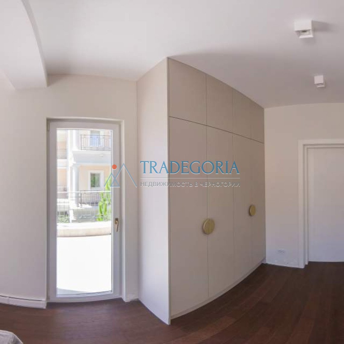 <p>Adriatic elegance in the heart of the Bay of Kotor. A unique premium residential complex where Italian style meets the tranquility and sophisticati