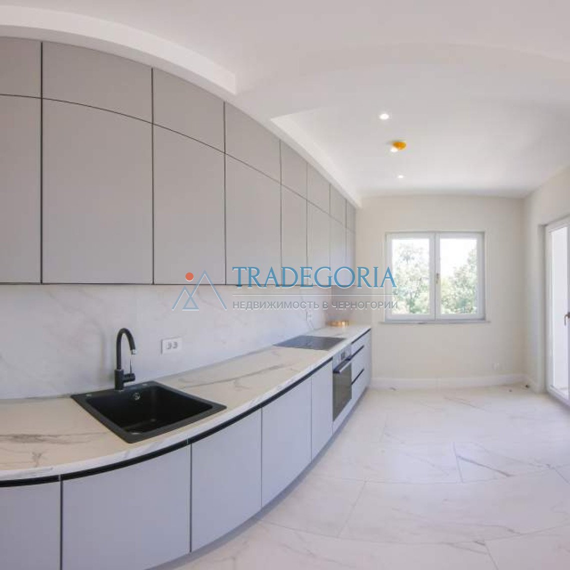 <p>Adriatic elegance in the heart of the Bay of Kotor. A unique premium residential complex where Italian style meets the tranquility and sophisticati