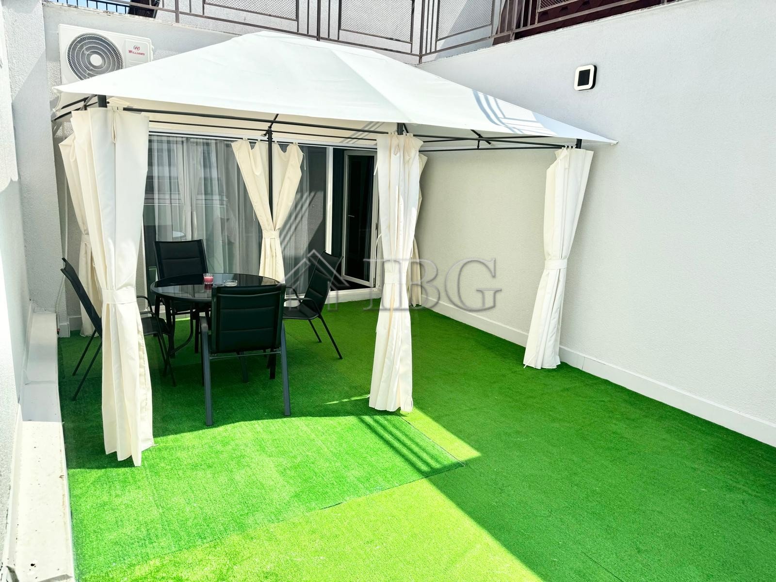 Stylish 2-Bedroom Apartment | Grand Kamelia, Sunny Beach<br><br>?? 500 m from the beach | Central location | 118 sq.m. | Fully renovated<br><br>IBG Re