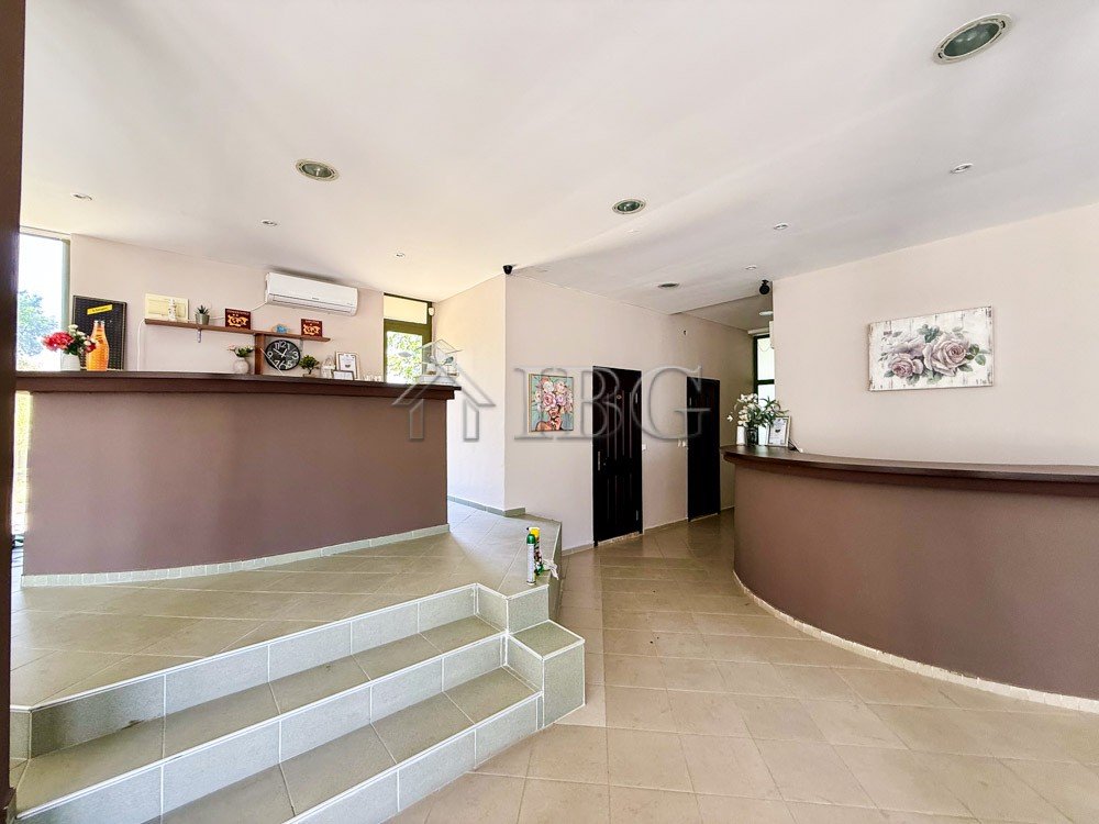 Studio for Sale in SUMMER Complex, Ravda - No Maintenance Fee<br><br>We are pleased to present this fully furnished studio apartment located in the we