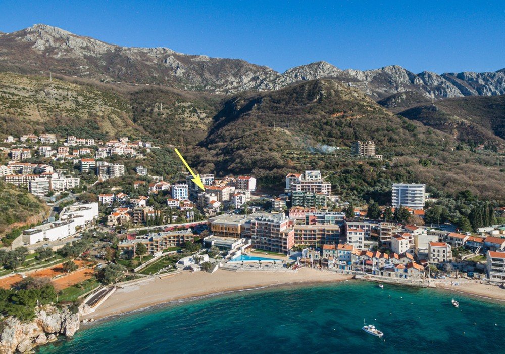 pržno: One bedroom apartment in Pržno.

Distance to the sea 50 meters.

Third floor.

Total area 74sq.m.

Sea view.

The apartment is new.

The apartment is  