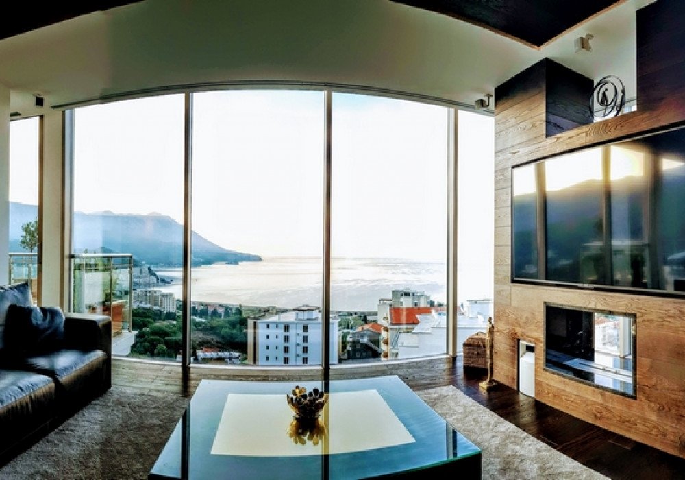 becici: Budva Riviera.

Elite penthouse from the owner-Developer who is building stunning residential complexes in Becici village.

This is one of the four su 