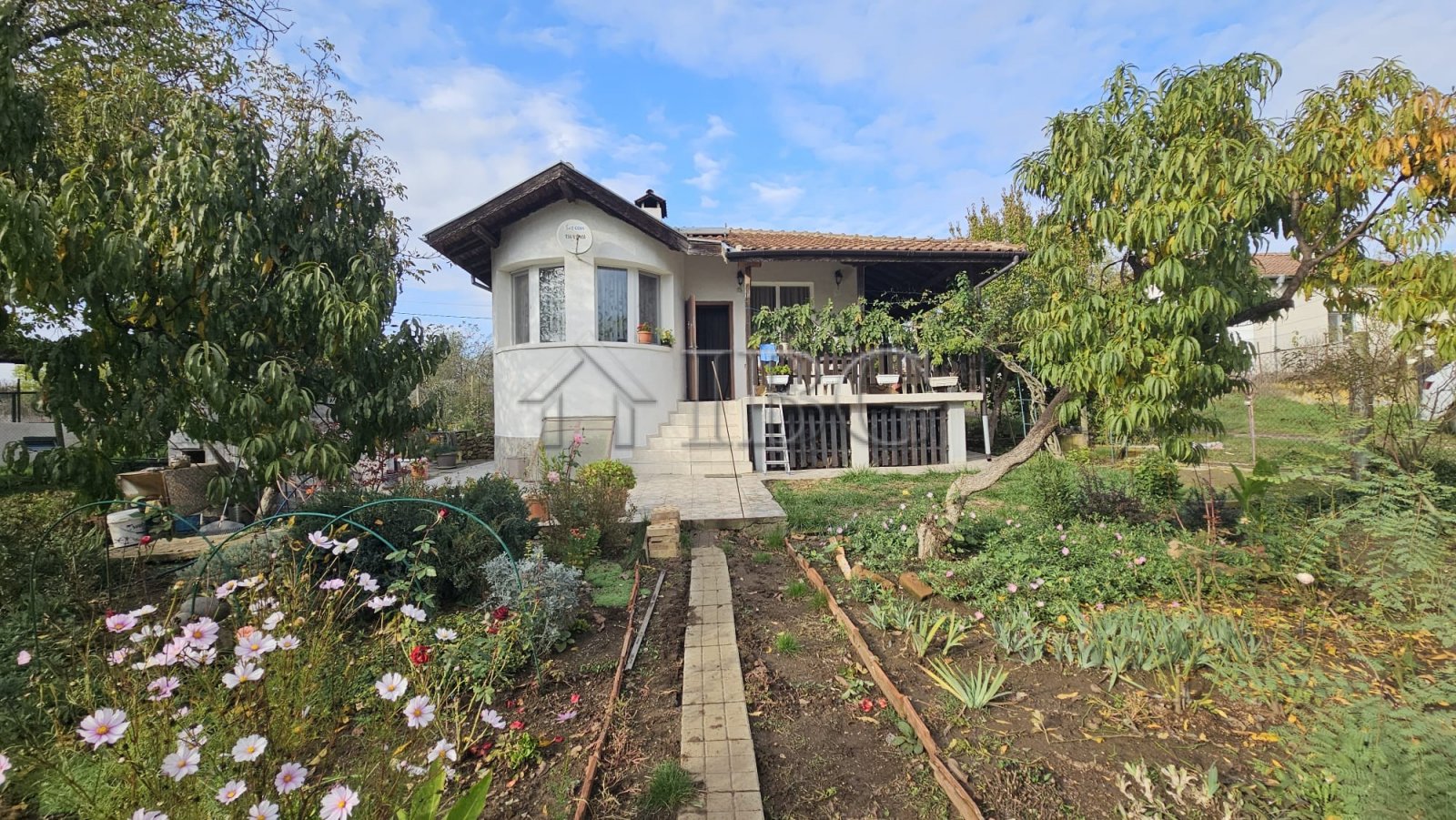 Single-Storied House with Large Garden | Village of Drachevo, Burgas Region<br><br>IBG Real Estates presents for sale this wonderful single-storied ho 