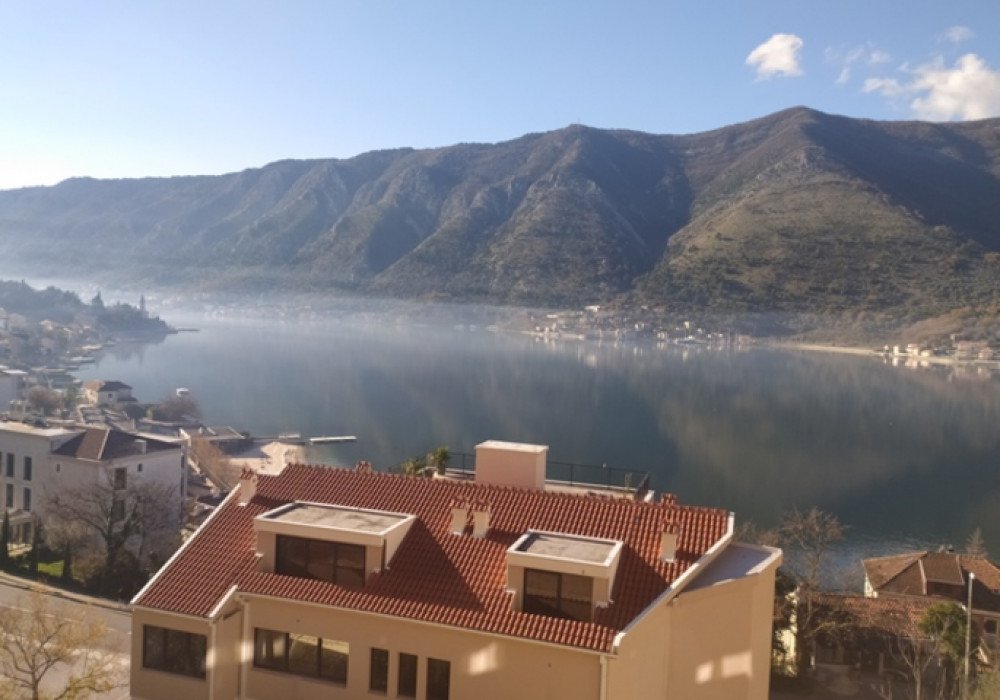 dobrota: Boka Kotorska bay, Dobrota area. New apartments from the Developer.

The buyer is exempt from paying the state real estate turnover tax in the amount  