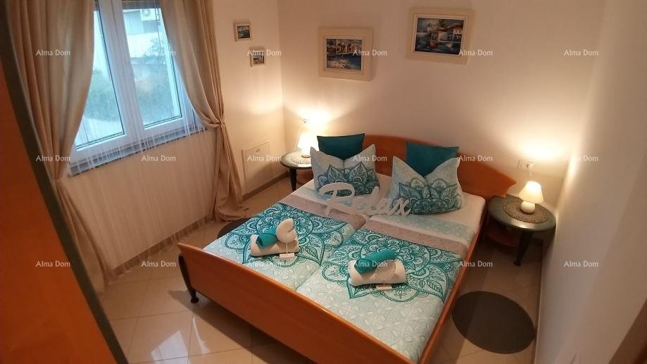 Haus Peroj – Haus mit drei Wohnungen und einem Swimmingpool