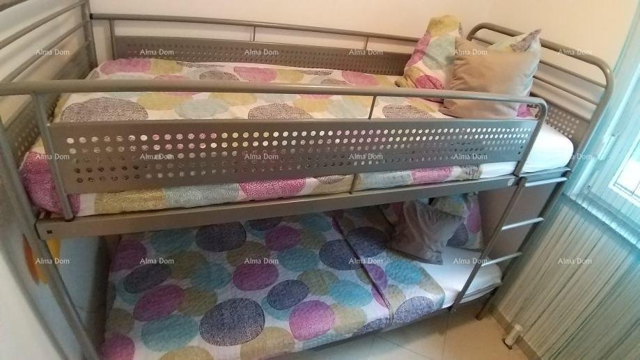 Haus Peroj – Haus mit drei Wohnungen und einem Swimmingpool