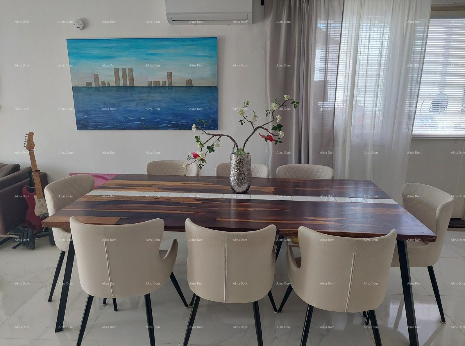 Pula: Wohnung Verkauf einer renovierten Wohnung in hervorragender Lage, in der Nähe des Stadtzentrums, Pula! 