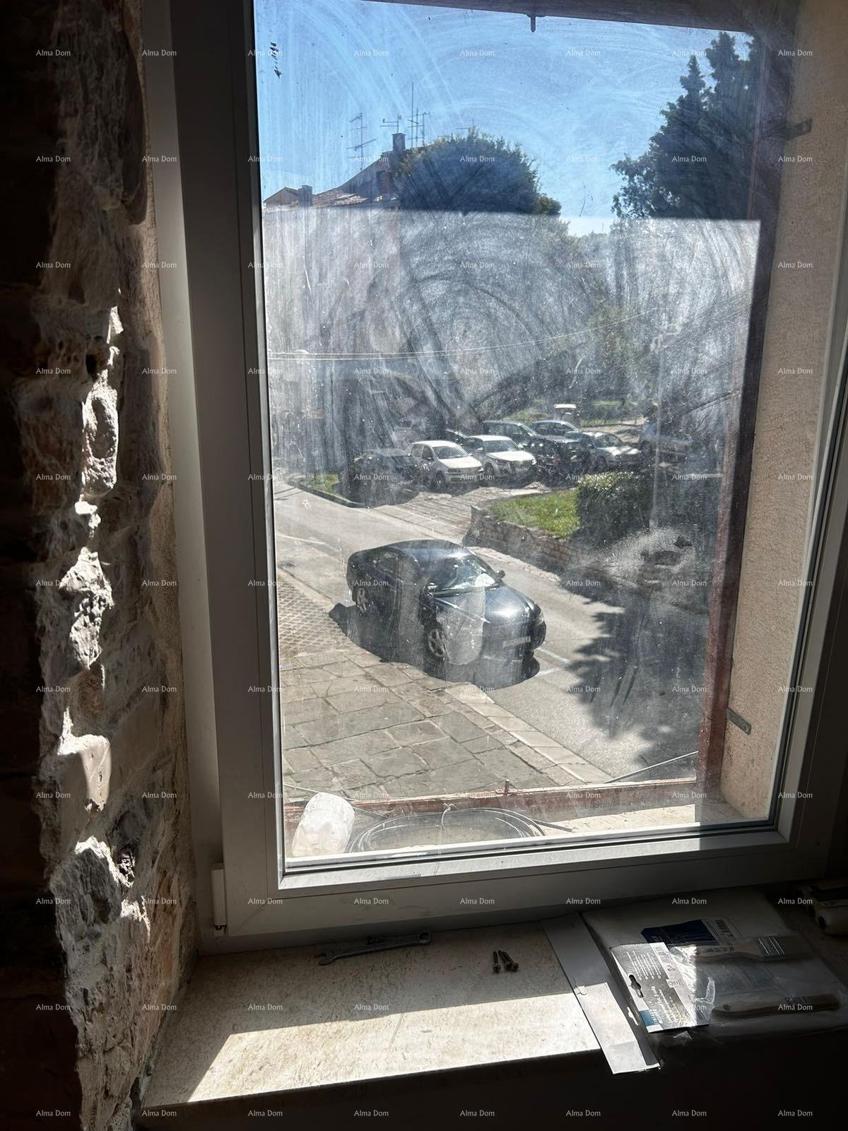 Pula: Wohnung Verkauf einer exklusiven Wohnung im rustikalen Stil, in Top-Lage, im Zentrum von Pula! 