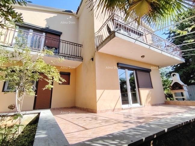 Novigrad: Haus Freistehendes Haus, erste Reihe zum Meer! 