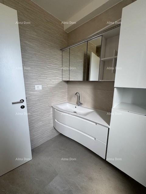 Haus Neue Wohnanlage mit 2 Wohnungen, Pool und Meerblick. Medulin!