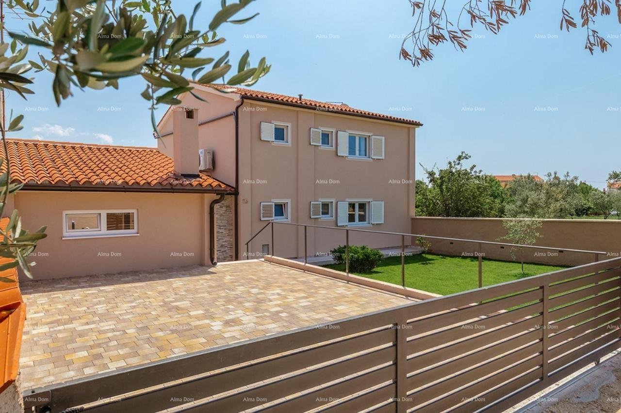 Haus Neu! Eine wunderschöne Villa in der Nähe von Pula.Štinjan.