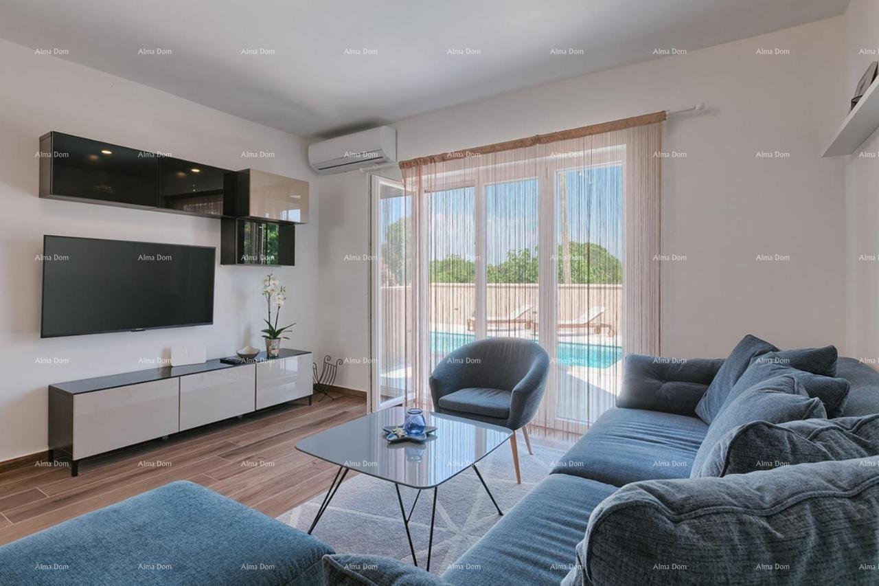 Haus Neu! Eine wunderschöne Villa in der Nähe von Pula.Štinjan.