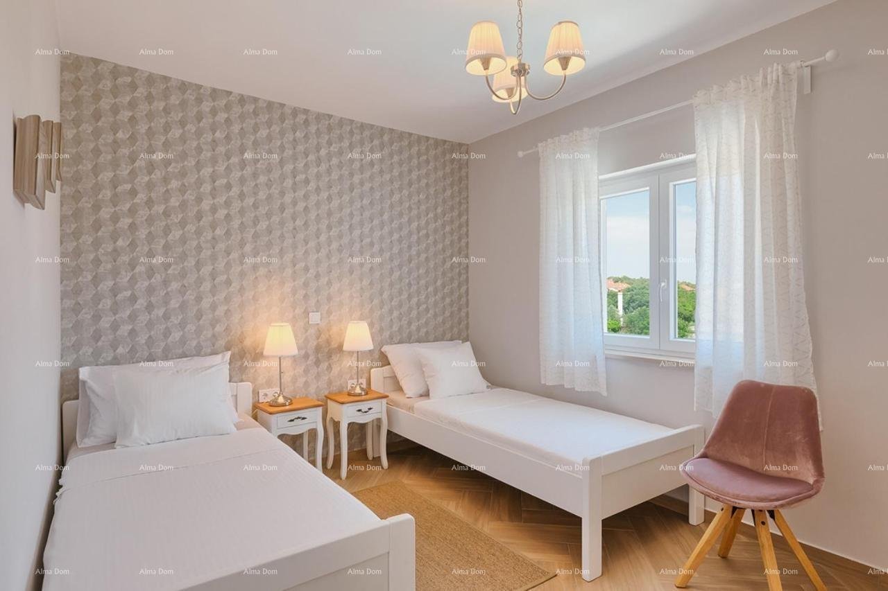 Haus Neu! Eine wunderschöne Villa in der Nähe von Pula.Štinjan.