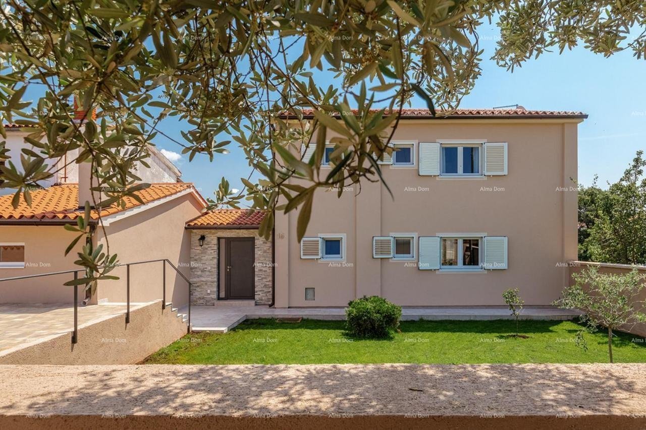 Haus Neu! Eine wunderschöne Villa in der Nähe von Pula.Štinjan.