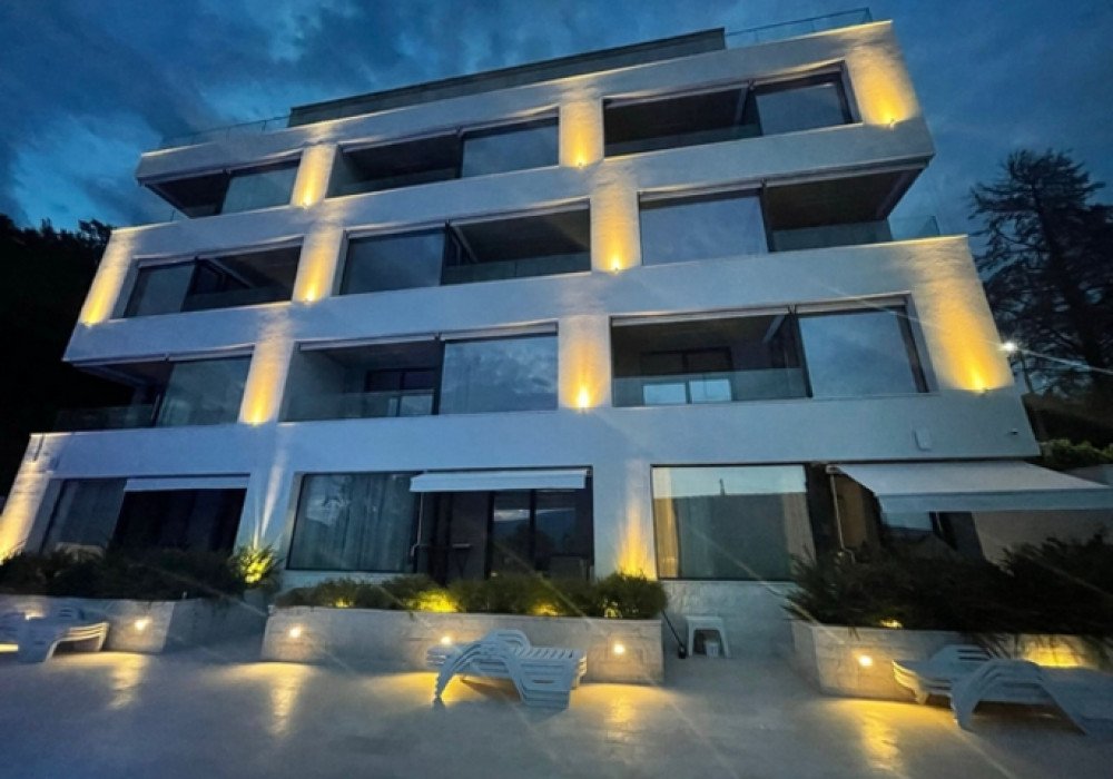Tivat, Donja Lastva district. A new five-storey residential complex with a swimming pool

The buyer is exempt from paying tax on the turnover of real 